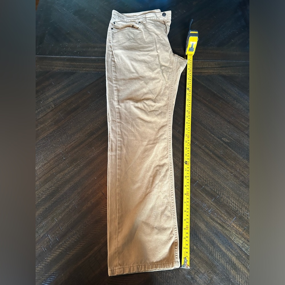 Chaps men’s chino pants